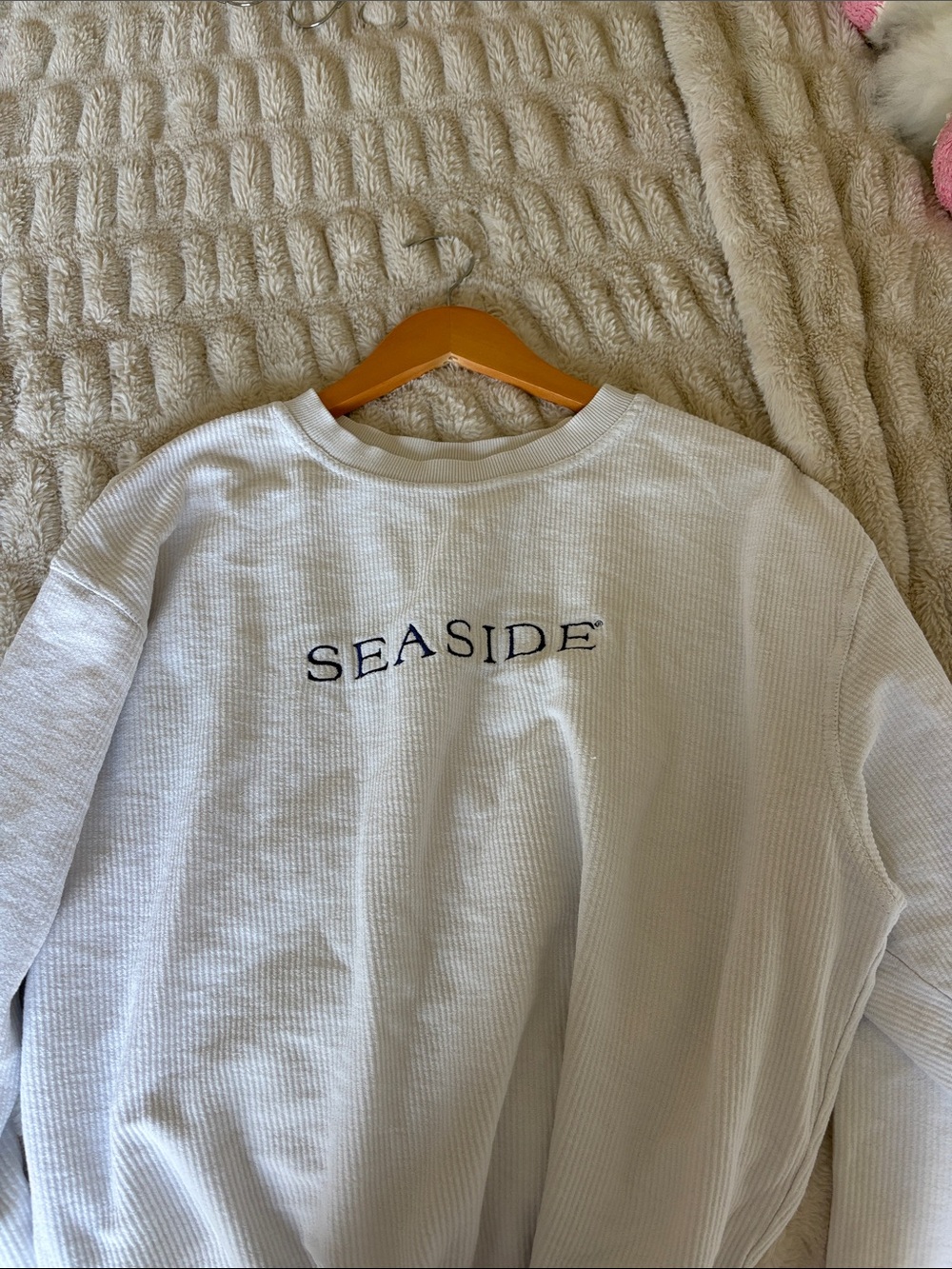 Seaside Store White Crewneck